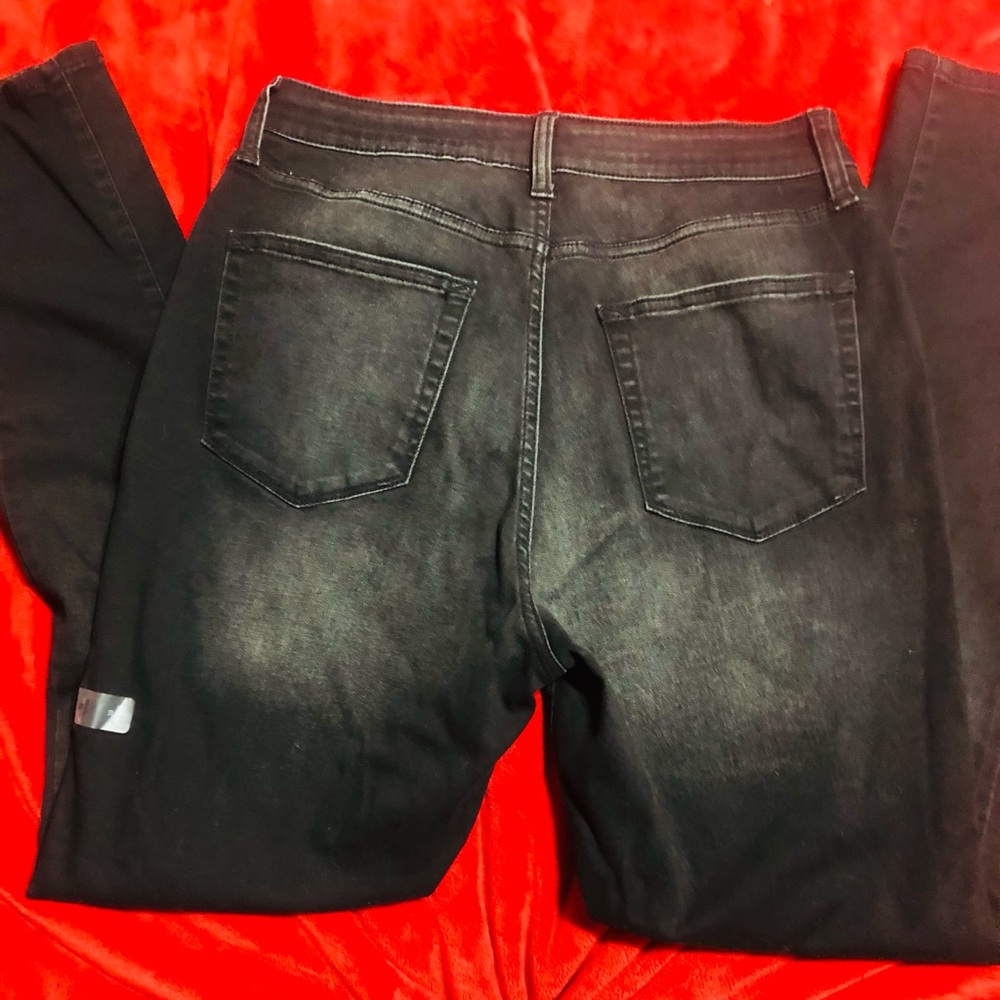 A.N.A. High Rise Jegging Black Size 10 Distressed Extreme Stretch Skinniest Leg - Picture 4 of 8